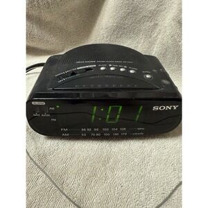 Sony Dream Machine AM/FM Clock Radio Battery Backup ICF-C212 Tested and Working!
